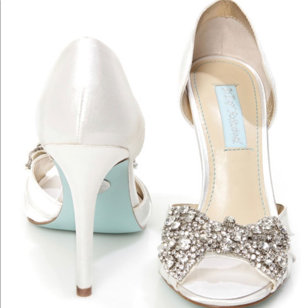 Betsey Johnson SB-Gown Satin Rhinestone Bow Heels